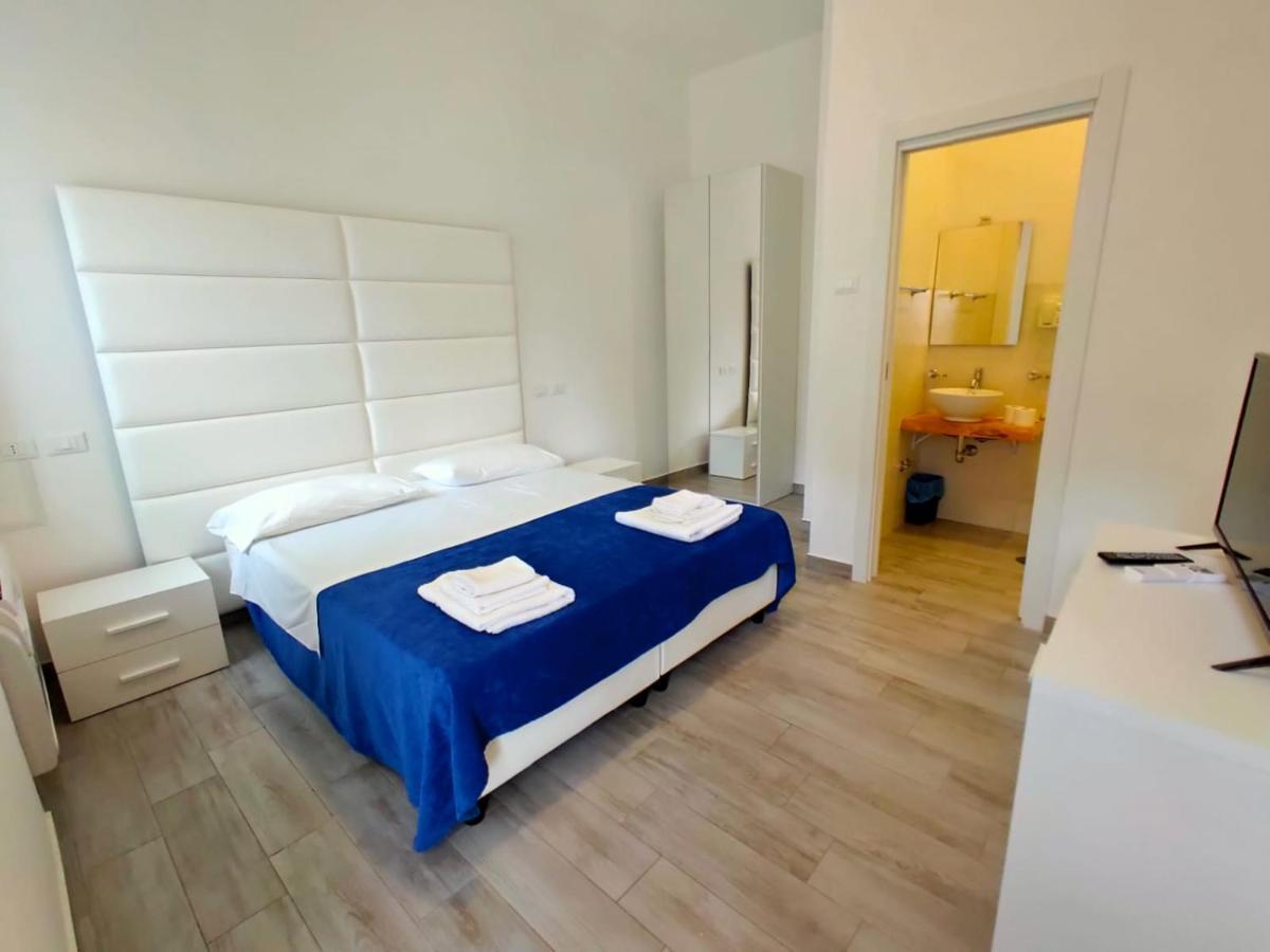 Hotel Artemide Mare Paestum Quarto foto