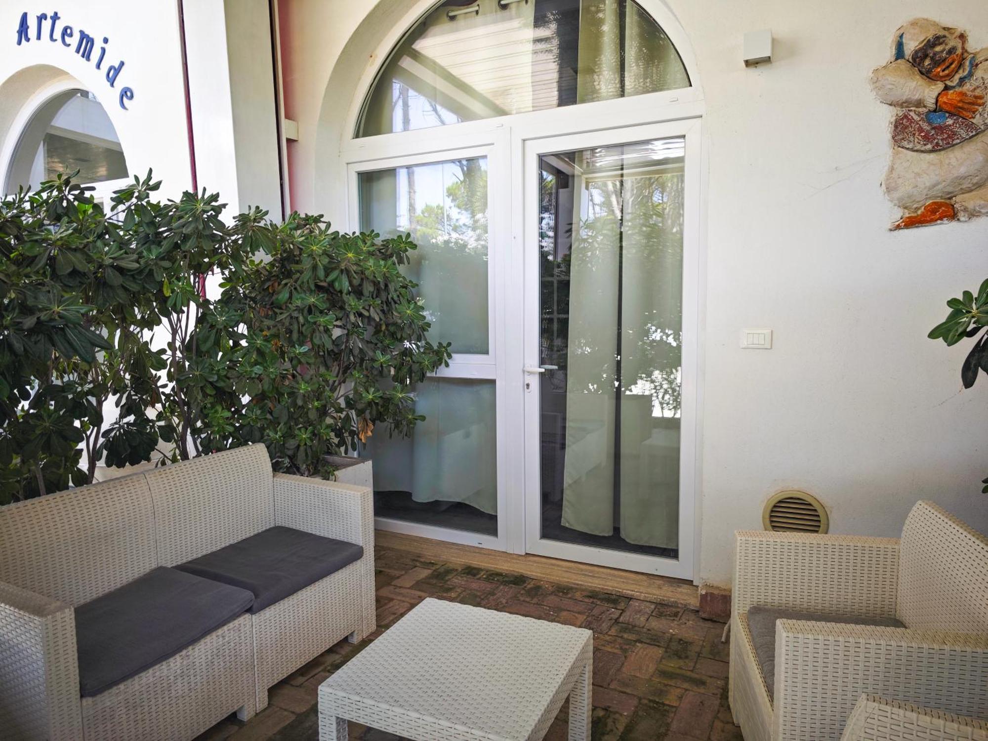 Hotel Artemide Mare Paestum Quarto foto